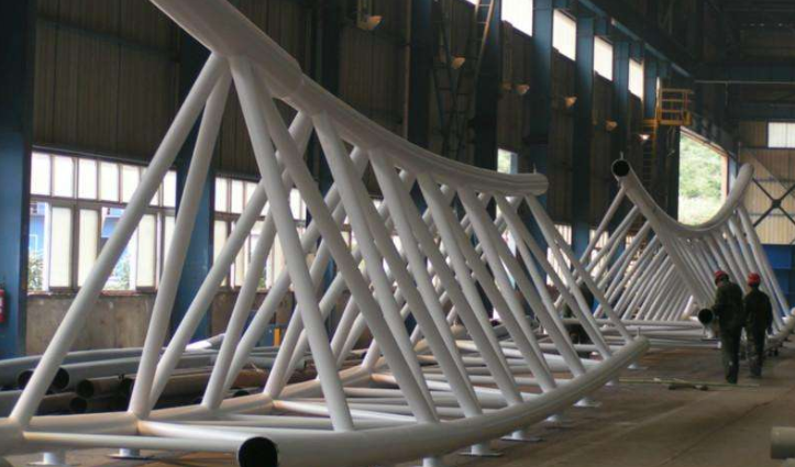 龙海管廊钢结构与桁架结构的管道支架应该如何区分